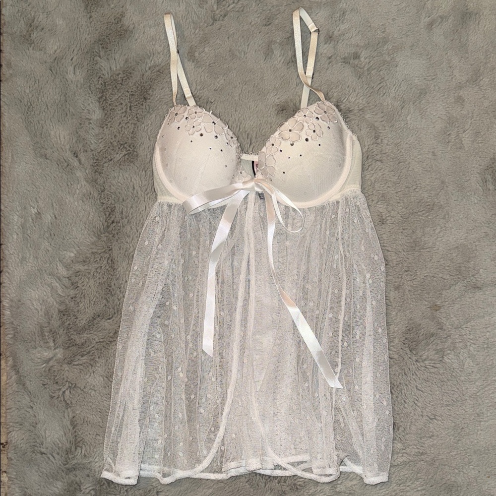 Victoria's Secret Sexy Little Things White Lace Babydoll Flyaway Satin Ribbon